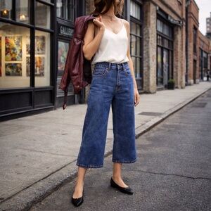 Vintage Crest Cropped Jeans, Orange Overstitching, Wide Leg, High Rise (15/16)